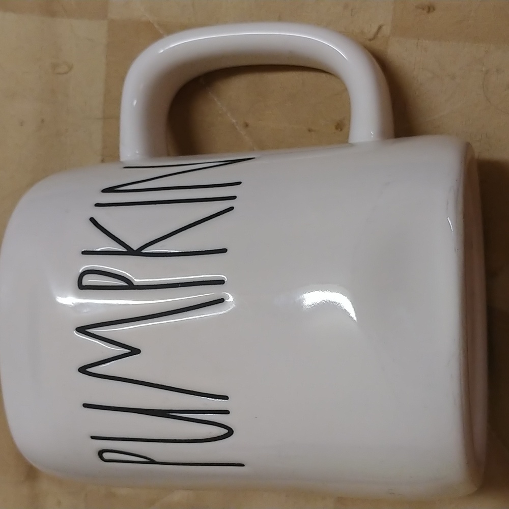 Large pumpkin coffee mug - Picture 1 of 3